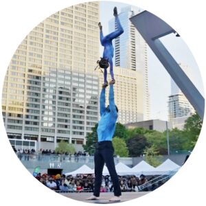 hand to hand acro acrobatics gymnastics balance strength live show