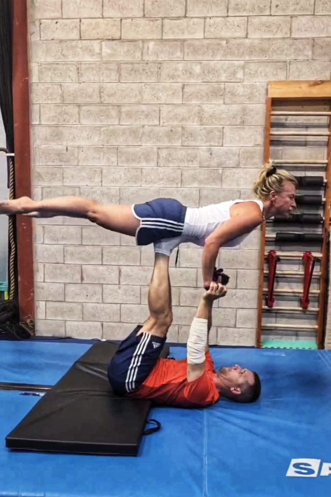UPA_Acro_Yoga acro yoga acrobatics calisthenics partner fitness couples