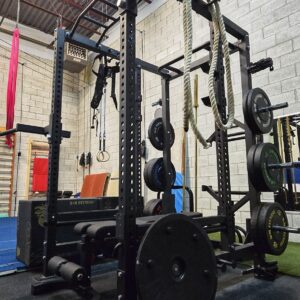 power lifting bar bells dumbbells kettlebells squat rack deadlift